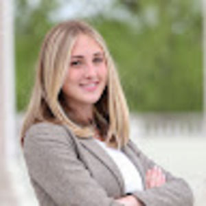 Meet your Posher, Lilly